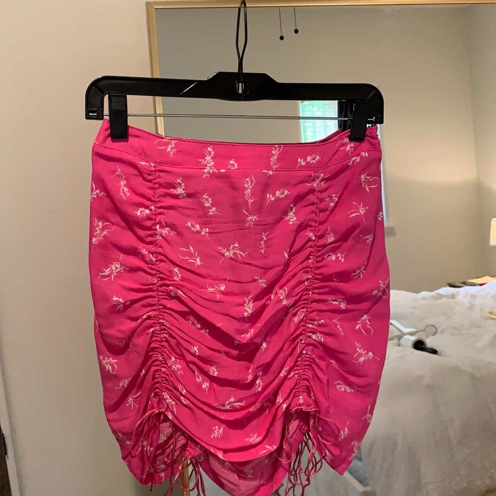 Skylar + Madison pink ruched skirt